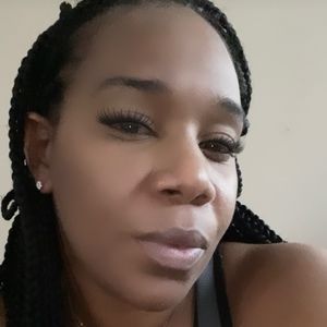 Meet your Posher, Candace